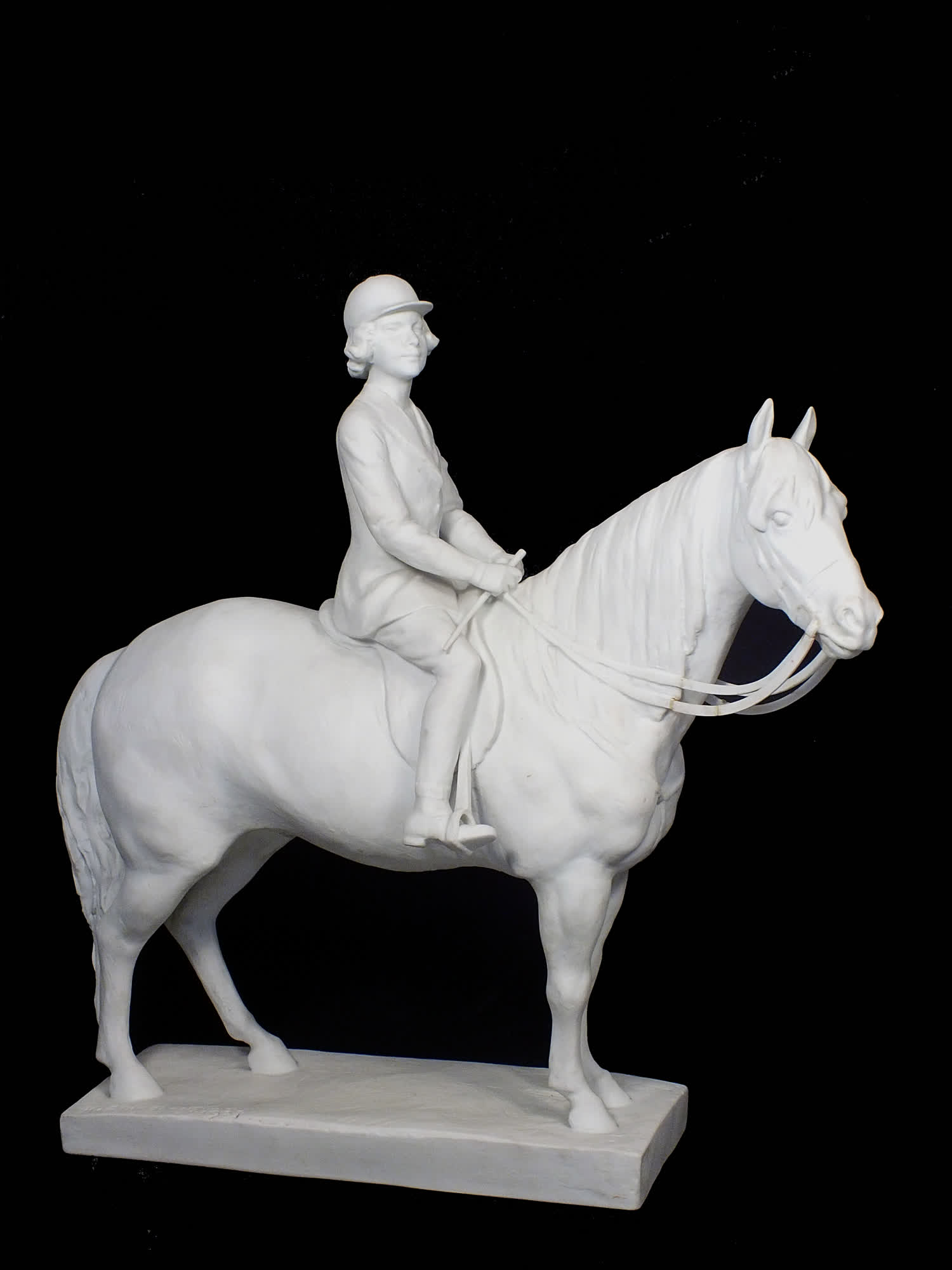 Kisfaludi Strobl Zsigmond: Erzsébet hercegnő  lovas szobra