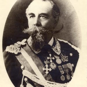 Türr István olasz királyi altábornagyi tiszti díszegyenruhája és kardja