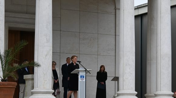 Szentélybe kerültek a Magyar Géniusz Vándorkiállítás kincsei Szentélybe kerültek a Magyar Géniusz Vándorkiállítás kincsei